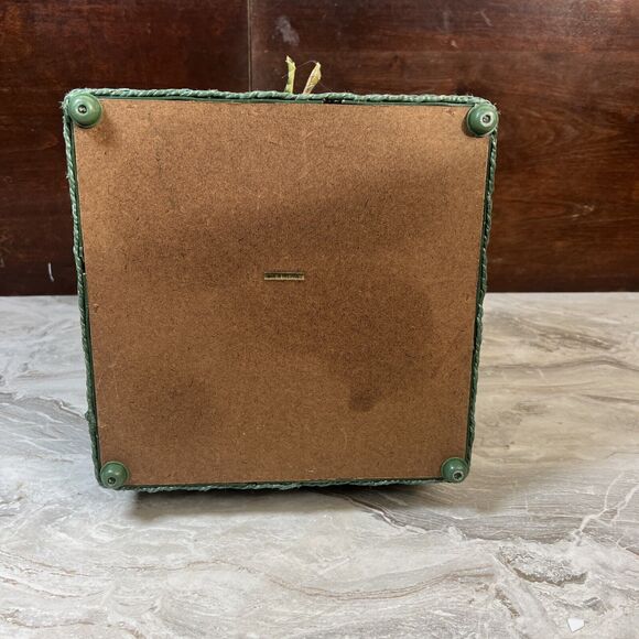 Vintage Sewing Basket Wicker, Leaves - Picture 7 of 7